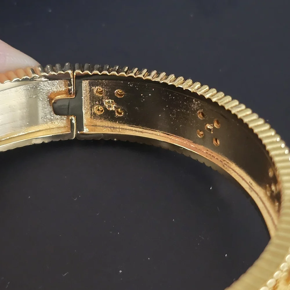 Elegant Gold Floral Bracelet and Ring Set
